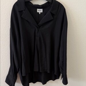 Darling Women's Elegant Black Button Down Shirt